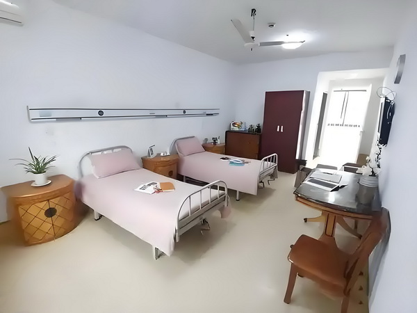 豪门萌妻，首席很傲娇